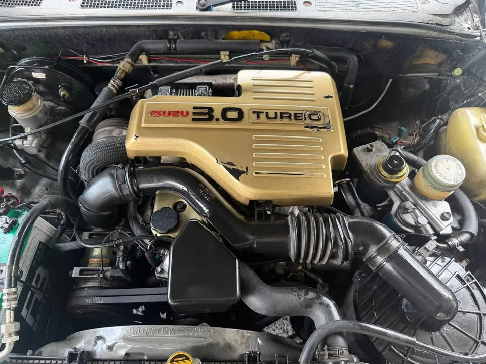 2001 Isuzu Faster Dragon Eyes III 3