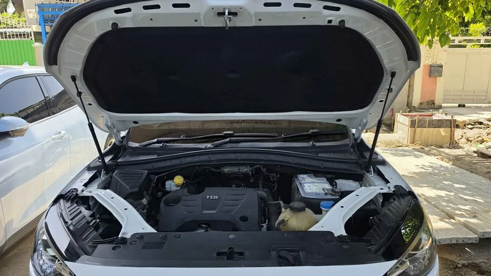 2019 MG HS 3