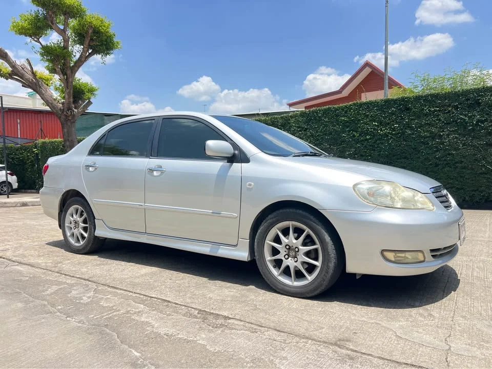 2004 Toyota Corolla Altis IX (E120) 2