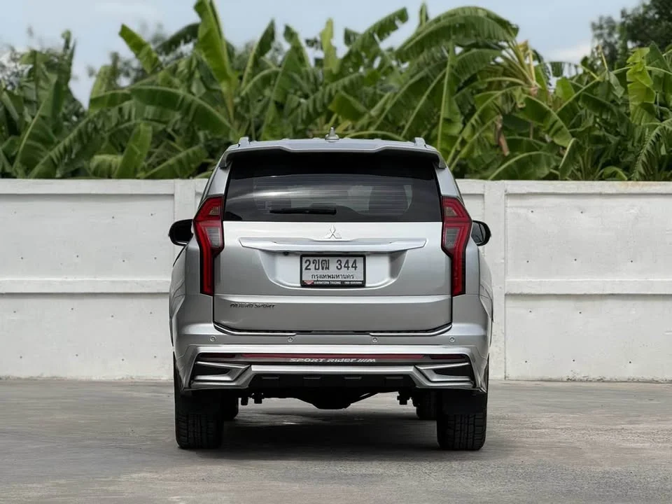 2020 Mitsubishi Pajero Sport III 2