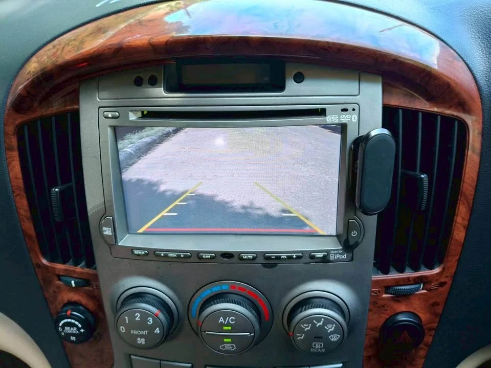 2011 Hyundai H-1 II 3