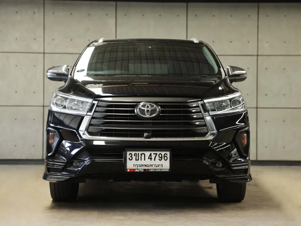 2022 Toyota Innova II 3