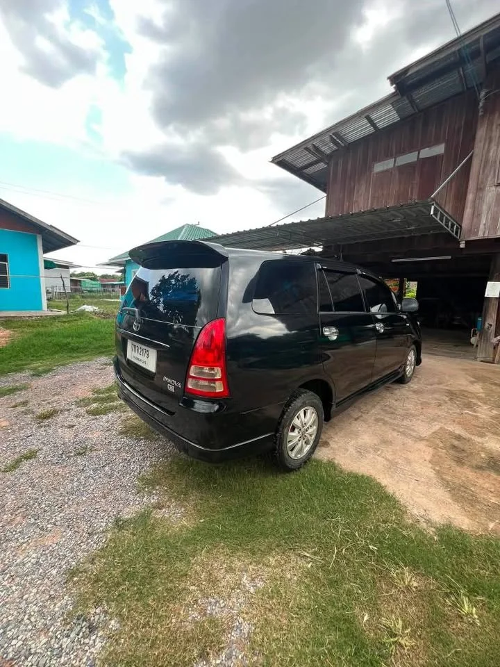 2007 Toyota Innova I 2