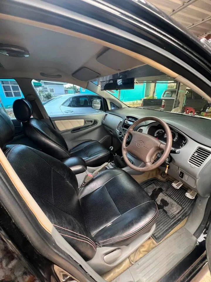 2007 Toyota Innova I 3
