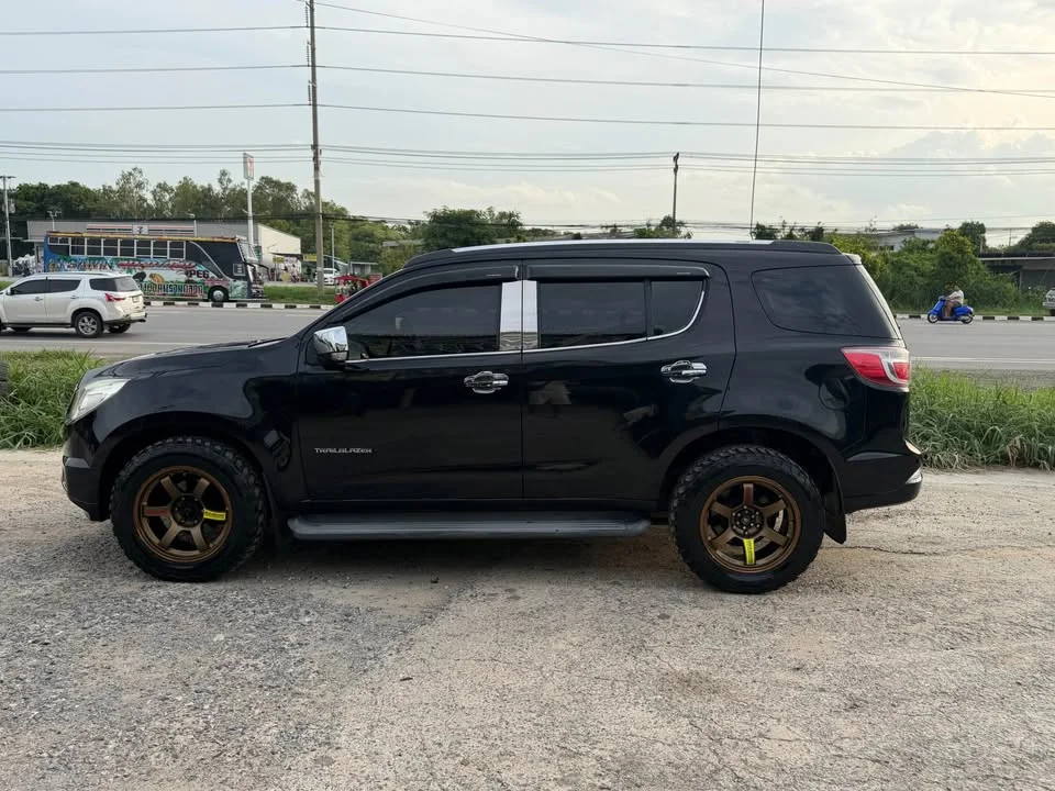 2013 Chevrolet TrailBlazer II 3