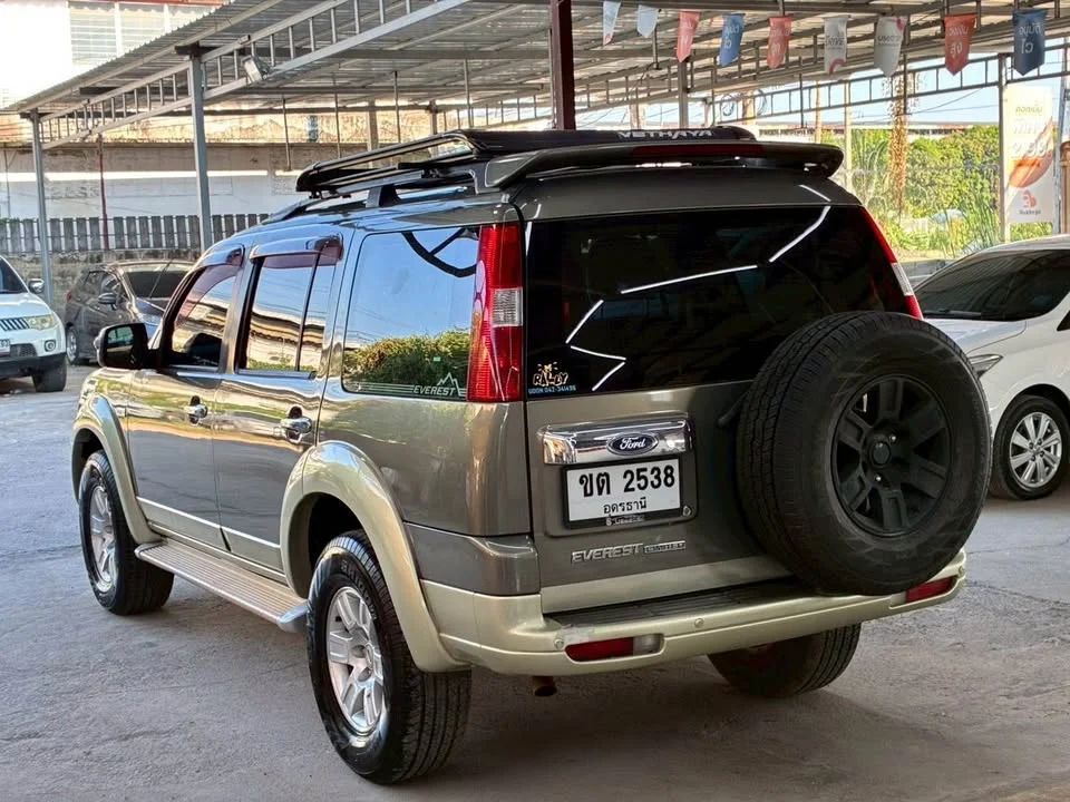 2006 Ford Everest I 3