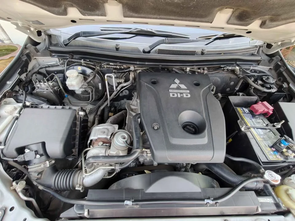 2018 Mitsubishi Pajero Sport III 3