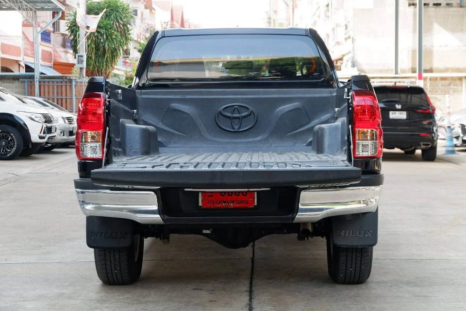 2018 Toyota Hilux VIII 3