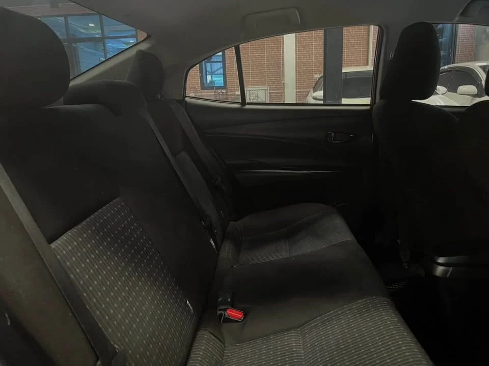 2019 Toyota Yaris ATIV III 2