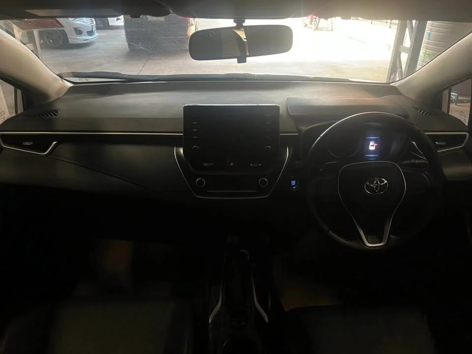 2019 Toyota Corolla Altis XII (E210) 3