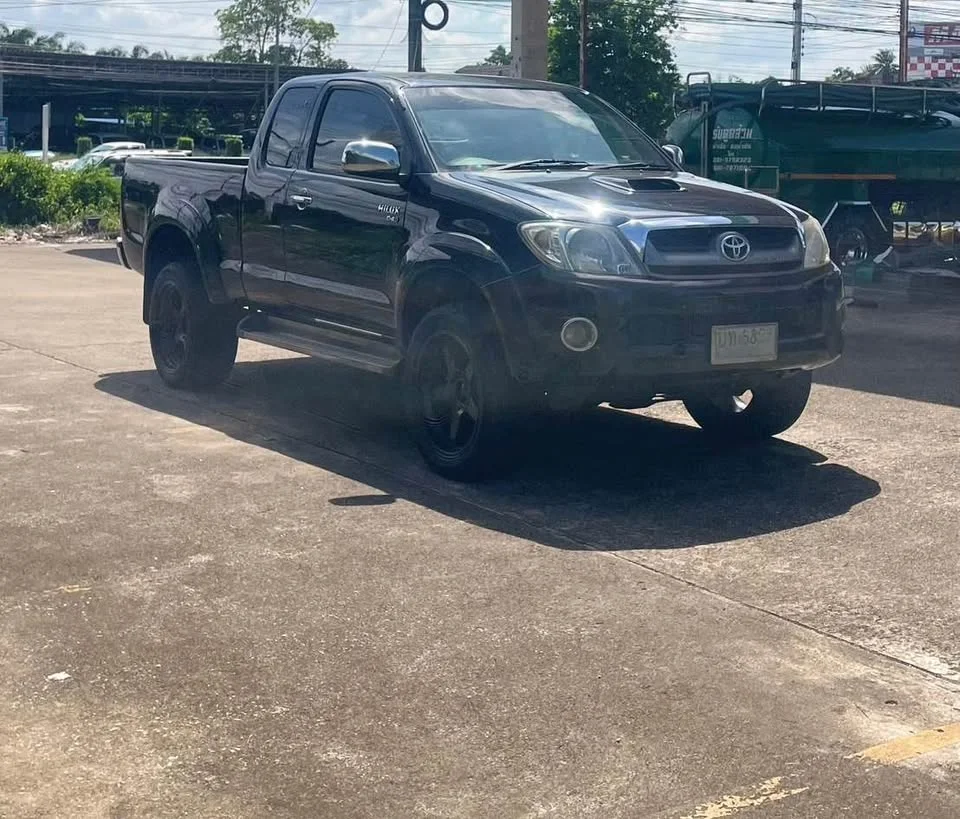 2007 Toyota Hilux VII 2