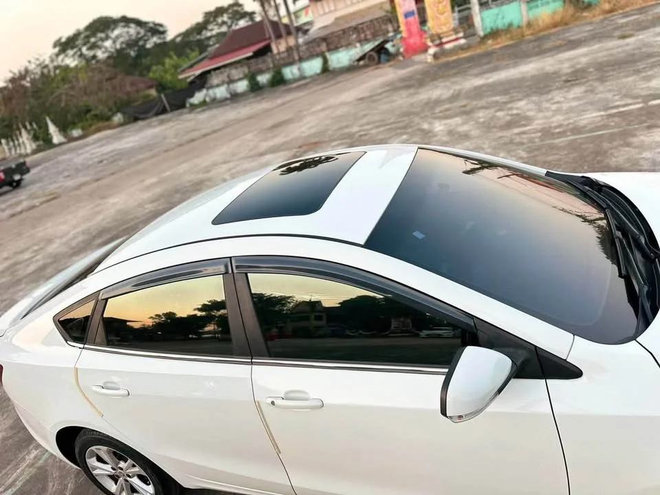 2017 MG 5 I  3