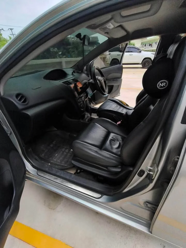 2010 Toyota Vios II 3