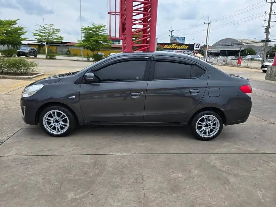 2013 Mitsubishi Attrage VI 3