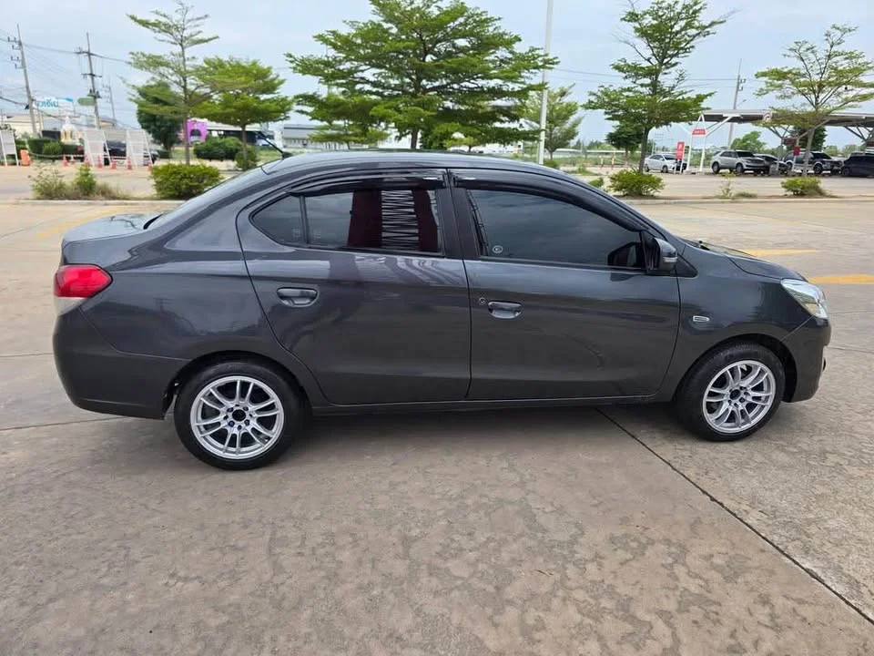 2013 Mitsubishi Attrage VI 2