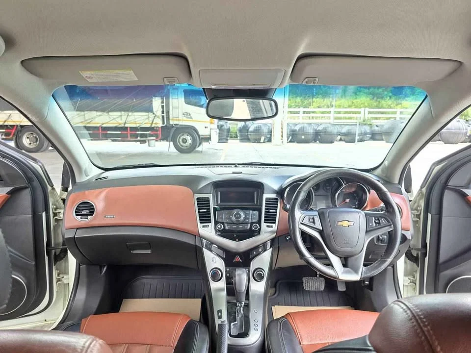 2011 Chevrolet Cruze I 2