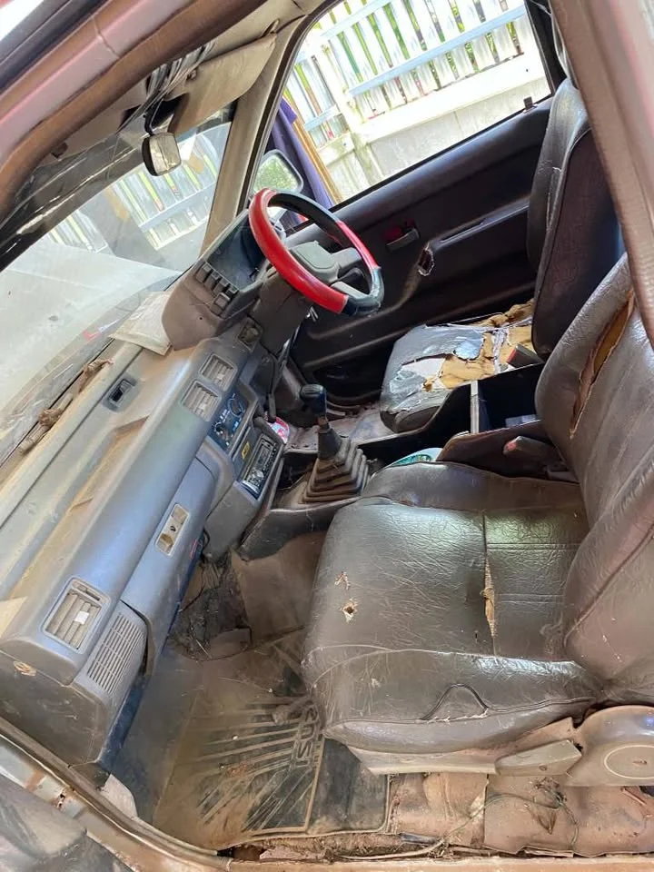 1995 Isuzu TFR III 3