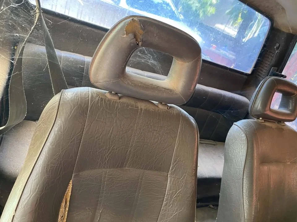 1995 Isuzu TFR III 2