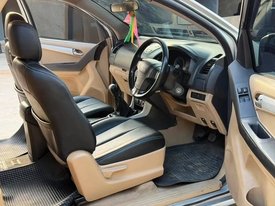 2017 Isuzu D-Max II (RT) 2