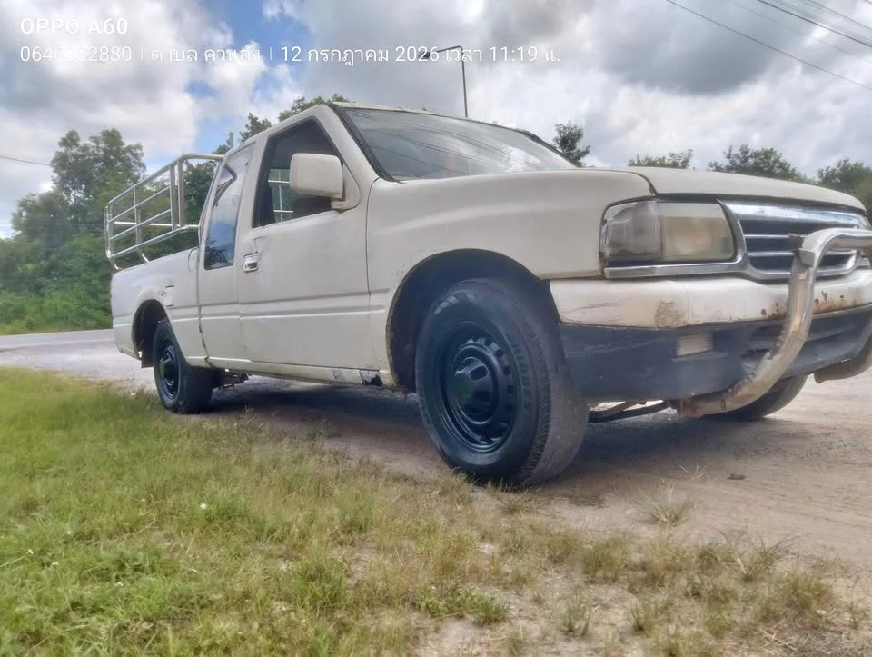 1976 Isuzu TFR III 2
