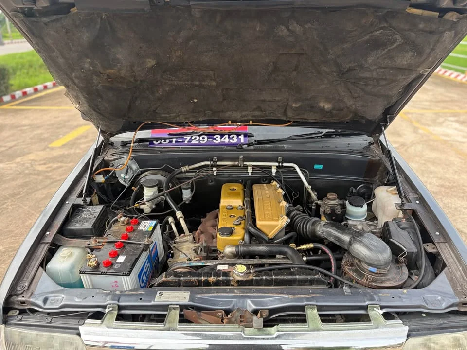 1996 Isuzu TFR III 3