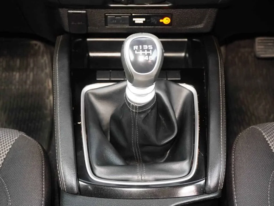 2021 Mazda BT-Series III 3