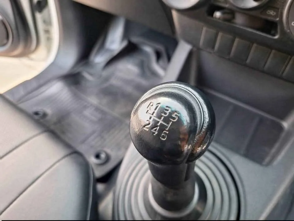2019 Toyota Hilux VIII 2