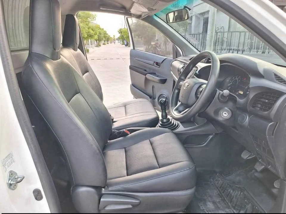 2019 Toyota Hilux VIII 3