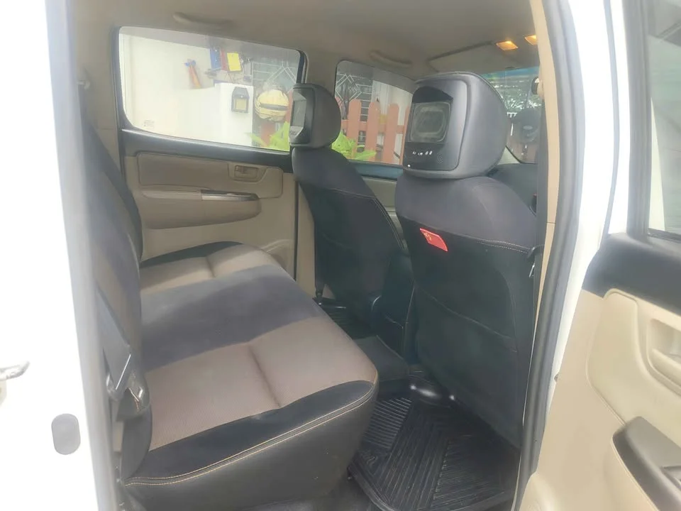 2016 Toyota Hilux VII 2