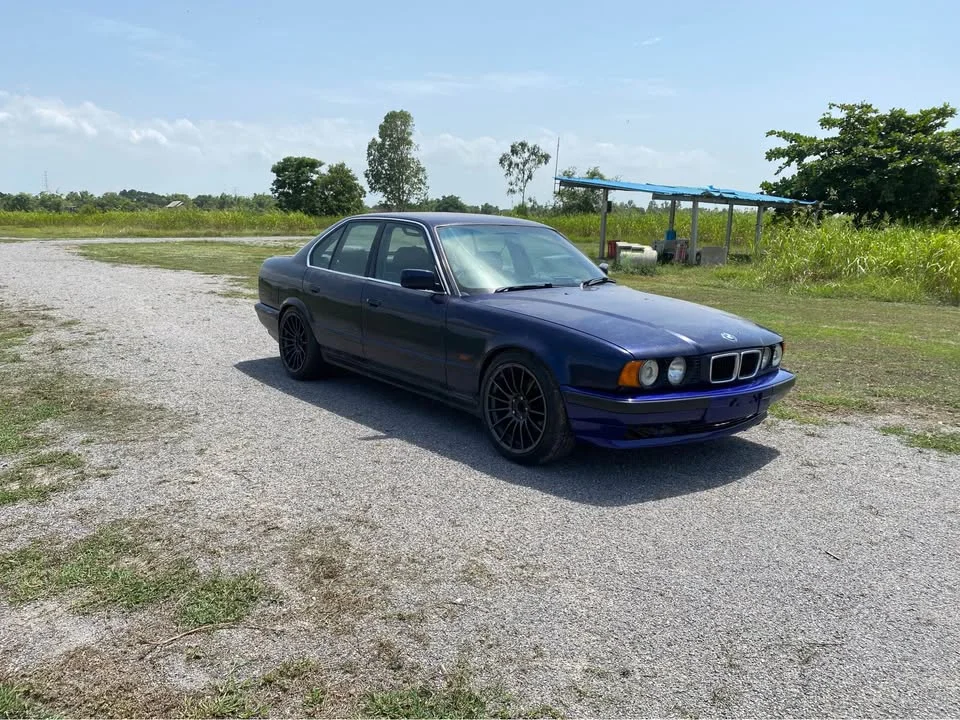 BMW 5er E34 3
