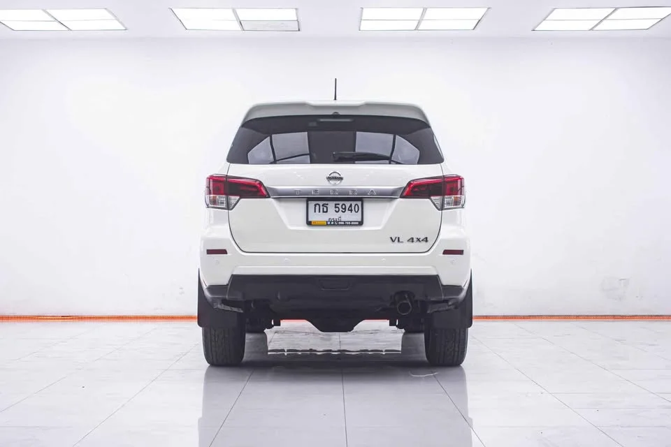 2019 Nissan Terra 3
