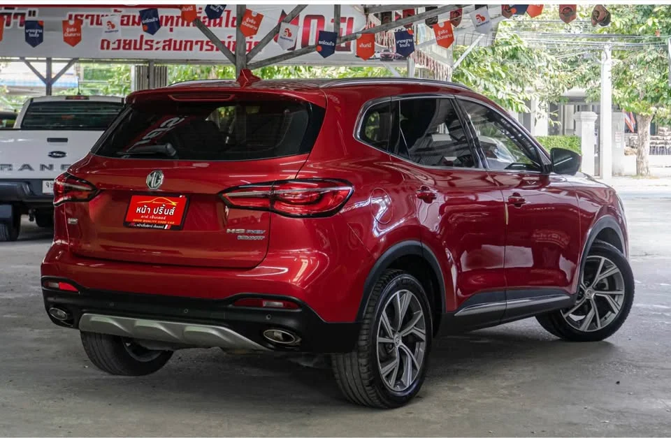 2021 MG HS 3