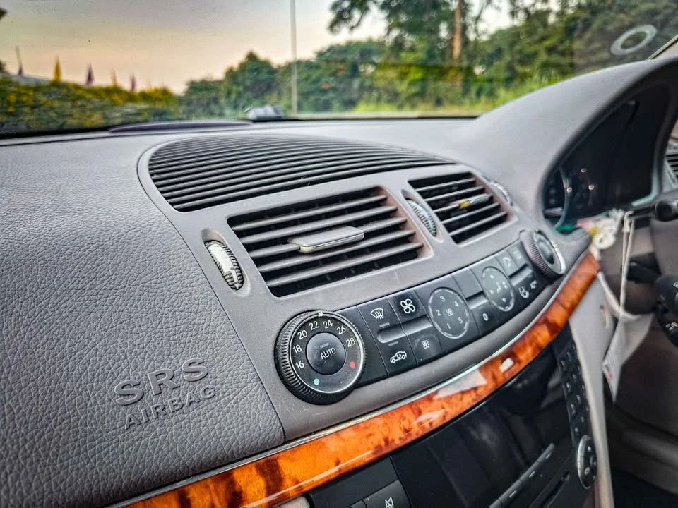 2004 Benz E-Class W211 2