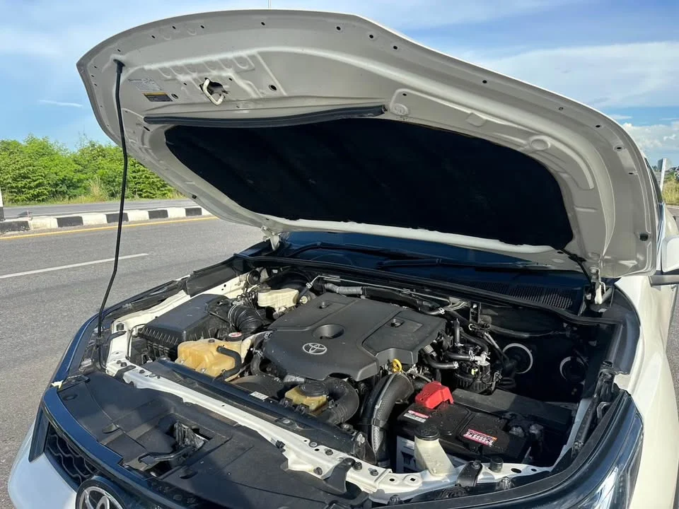 2019 Toyota Fortuner II 2