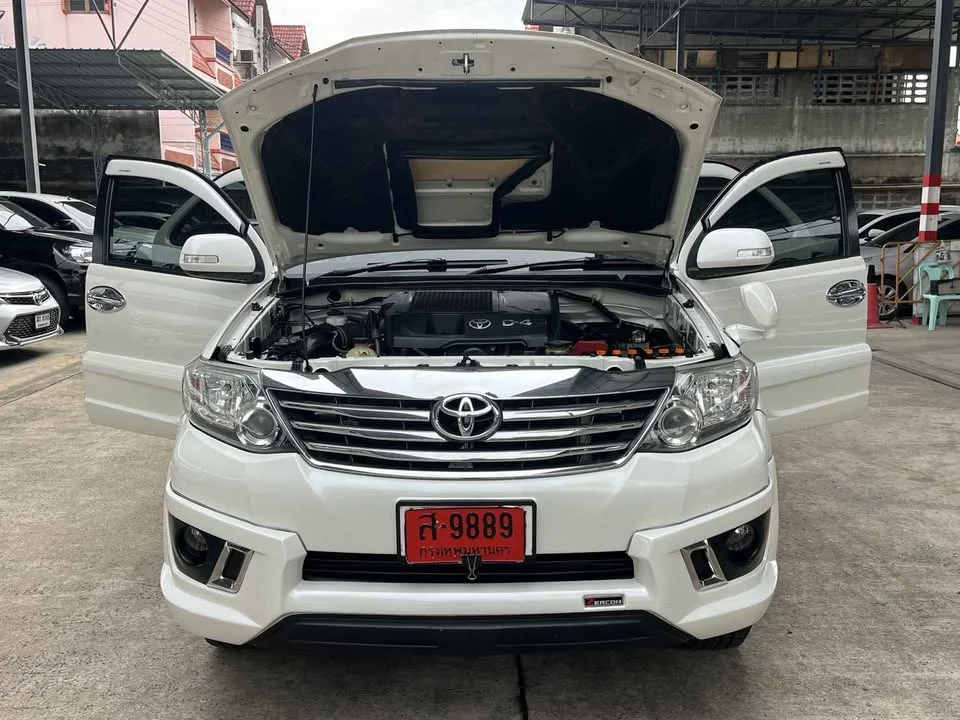 2005 Toyota Innova I 2