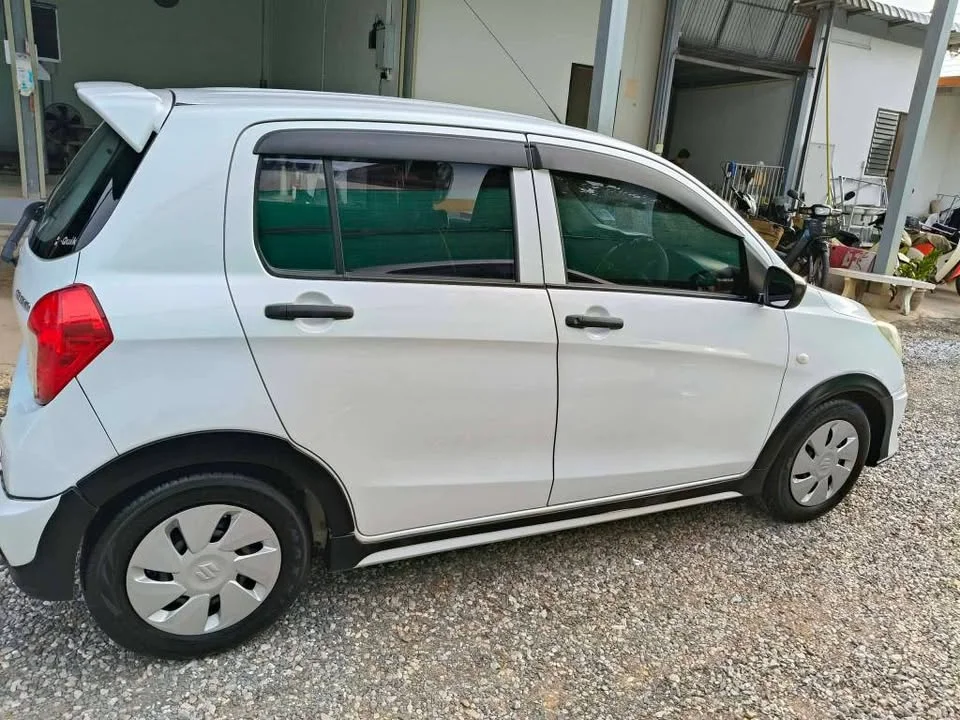 2015 Suzuki Celerio II 3
