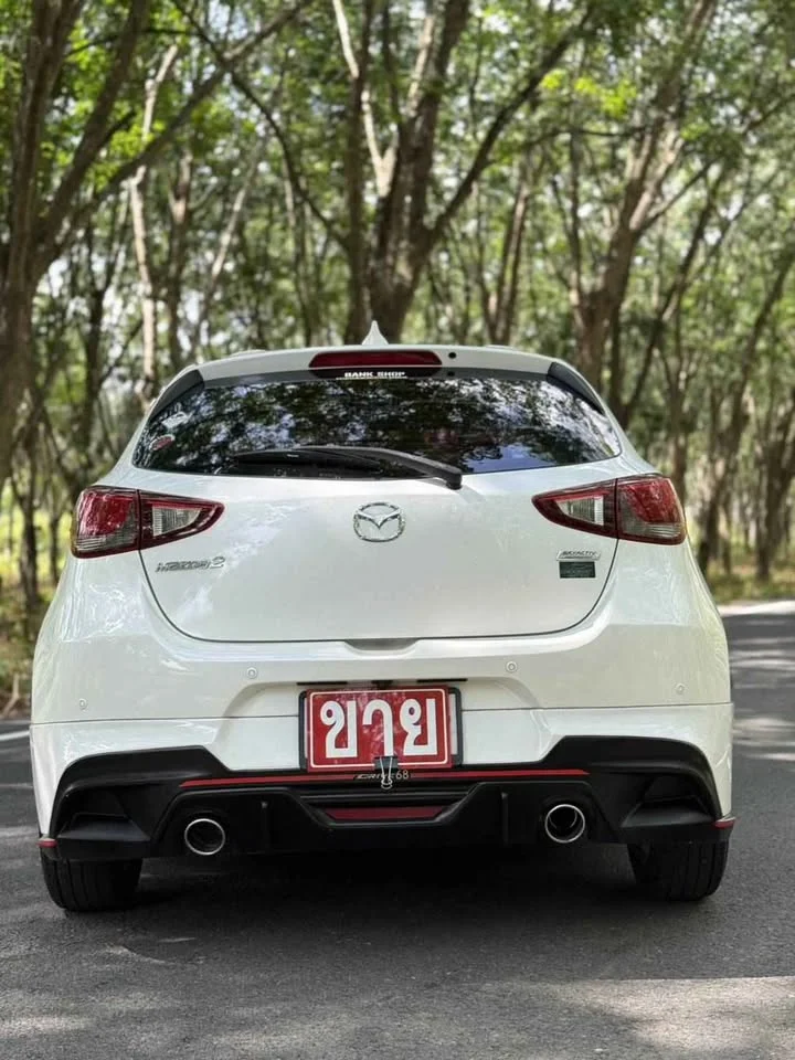 2017 Mazda 2 III 2