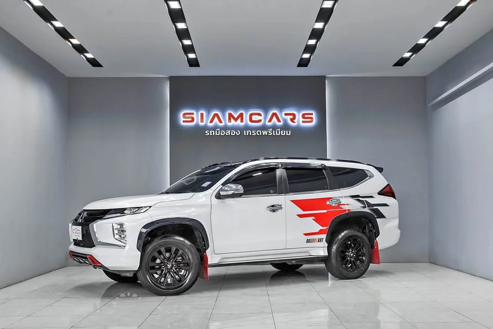 2022 Mitsubishi Pajero Sport III 2
