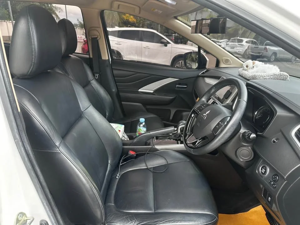 2018 Mitsubishi Xpander I 3
