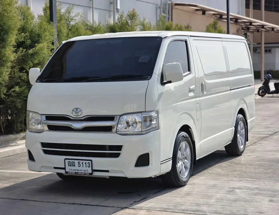 2012 Toyota HiAce V (H200) 3