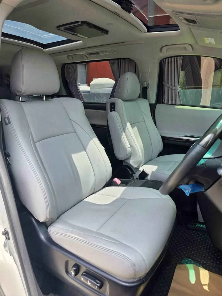 2013 Toyota Alphard, Vellfire II (AH20) 3
