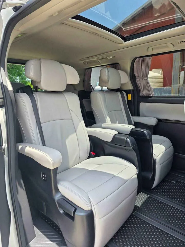 2013 Toyota Alphard, Vellfire II (AH20) 2