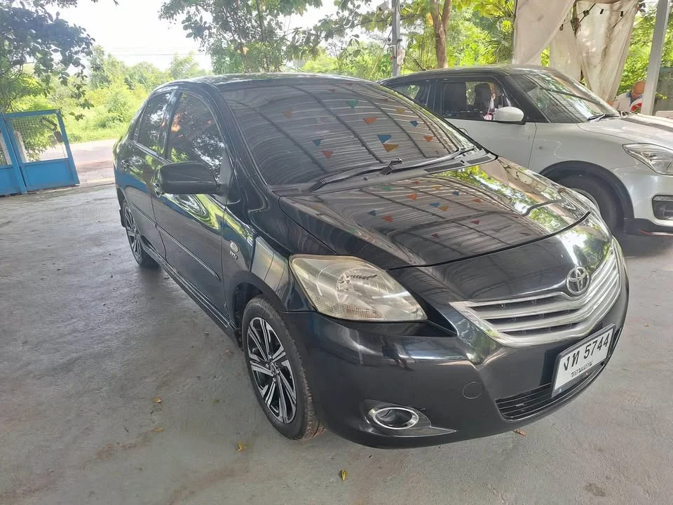 2010 Toyota Vios II 2