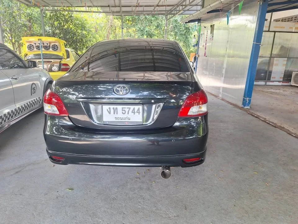 2010 Toyota Vios II 3