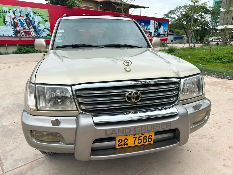 2006 Toyota Land Cruiser J100 3