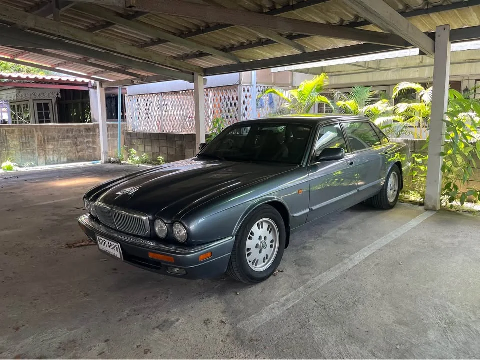 1997 Jaguar XJ X300, X308 2