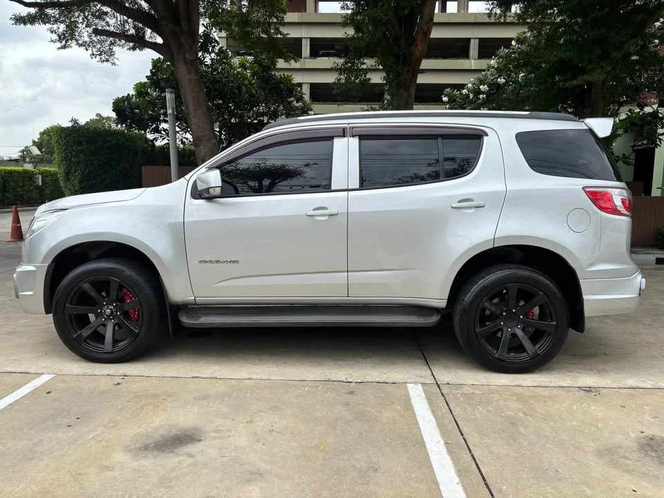 2013 Chevrolet TrailBlazer II 3