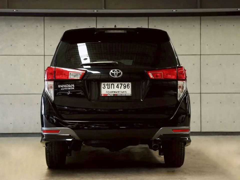 2022 Toyota Innova II 2