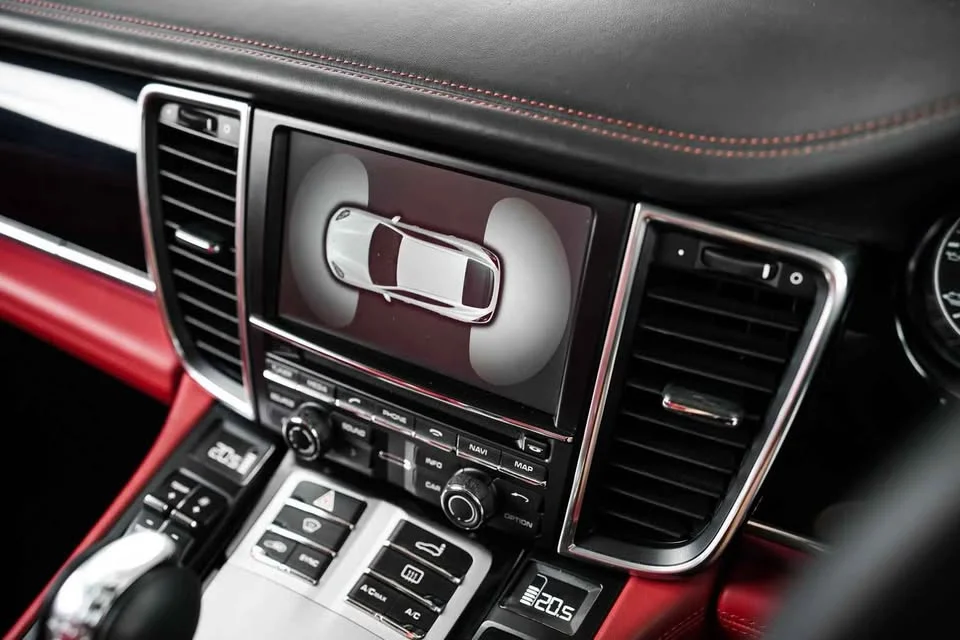2013 Porsche Panamera I 3