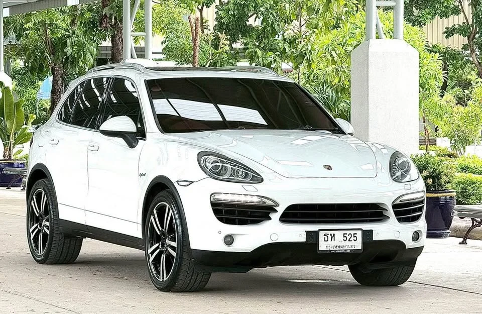2013 Porsche Cayenne II 3